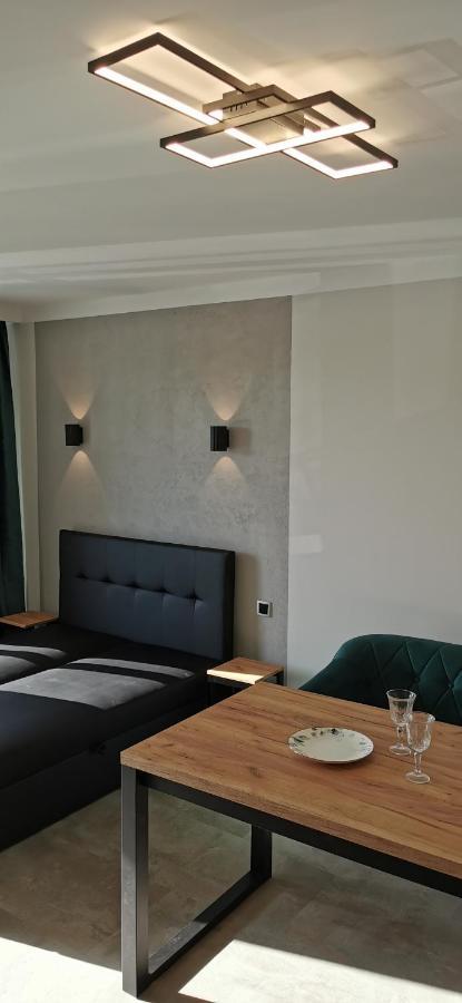 Wow Flou Przystan Letnica Apartamenty 700M Plaza Гданьск Экстерьер фото