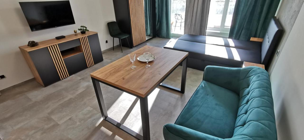 Wow Flou Przystan Letnica Apartamenty 700M Plaza Гданьск Экстерьер фото