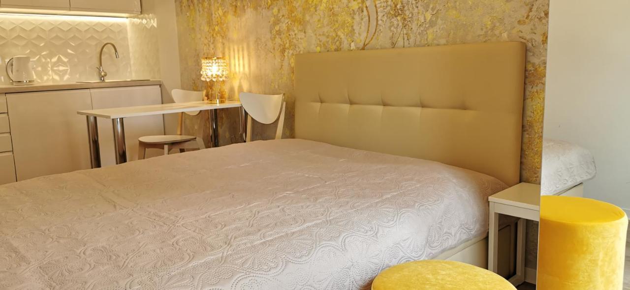 Wow Flou Przystan Letnica Apartamenty 700M Plaza Гданьск Экстерьер фото